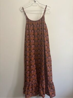 C&C California Linen and Flat Blend Printed Midi Sundress